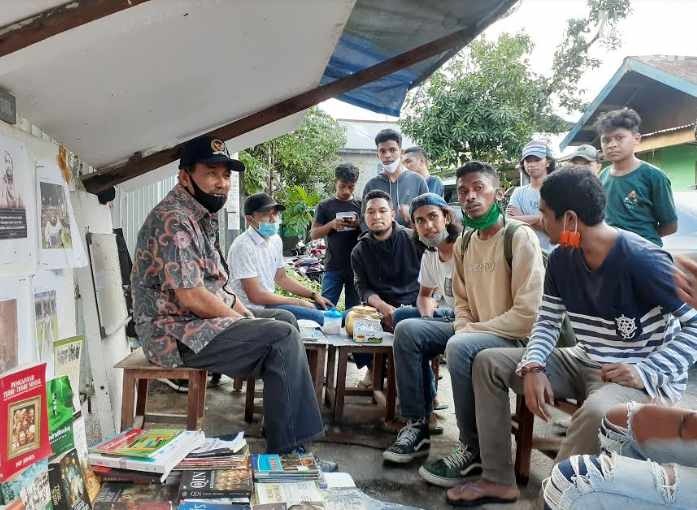 Wakil Ketua DPD RI Bertemu Dengan Komunitas Literasi Kota Ambon