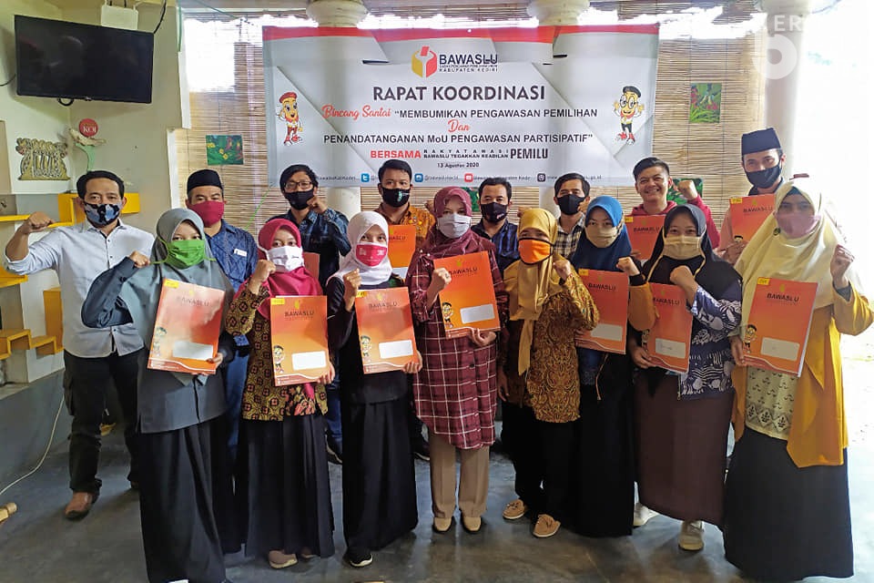 Bawaslu Kabupaten Kediri Rangkul 13 Lembaga