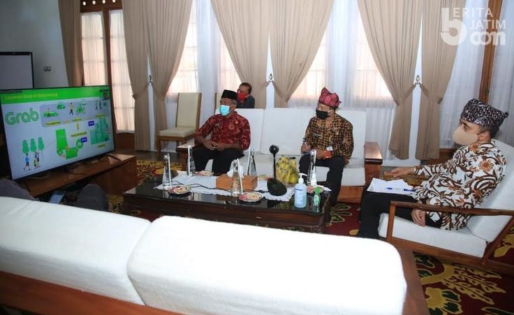 Banyuwangi Kolaborasi dengan Grab untuk Kembangkan UMKM