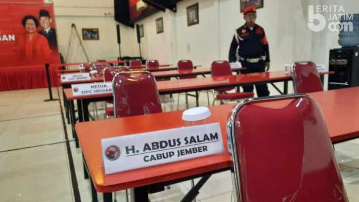 Direkom PDIP, Abdus Salam-Ifan Ariadna Tantang Faida di Jember