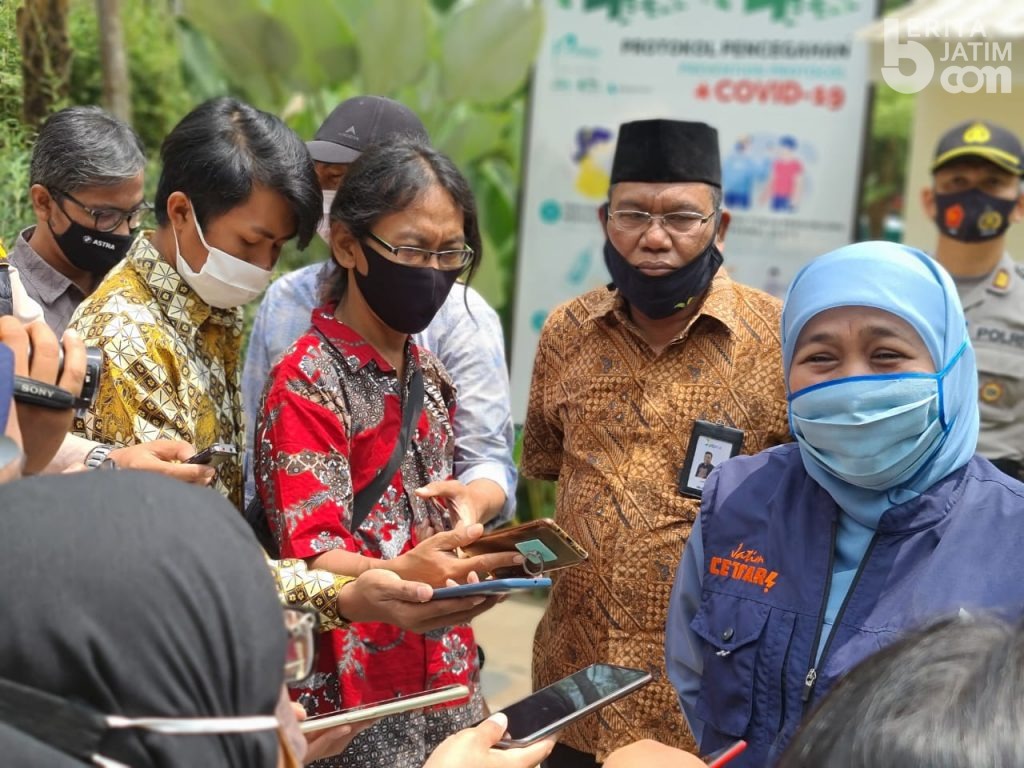 Tanggapi Keluhan LMDH Soal Pupuk, Ini Jawaban Gubernur Khofifah