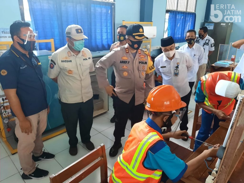 SMK Muhammadiyah 1 Gresik Gelar Tatap Muka Praktek