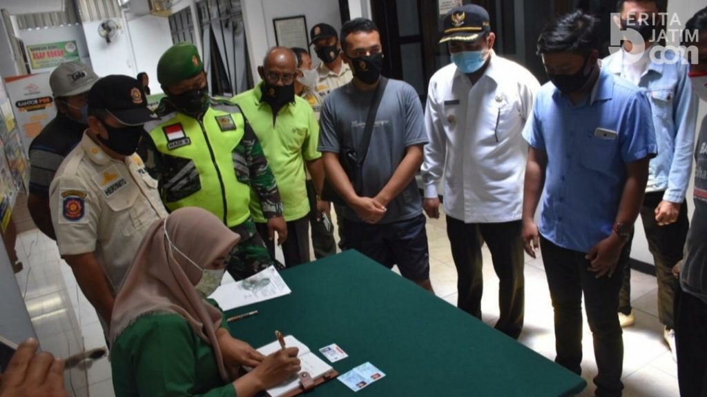 Tak Pakai Masker, 35 Orang Mojokerto Sidang di Tempat