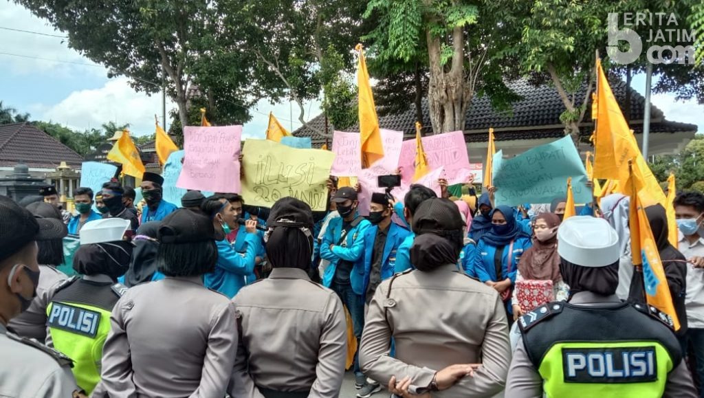 PMII Tagih 20 Janji Politik Bupati-Wabup Lumajang