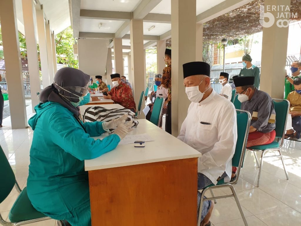 Tak Pakai Masker, Santri Tebuireng Disanksi Baca Alquran 1 Juz