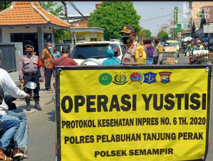 Sejam Operasi Masker, 30 Pengendara Terjaring di Semampir Surabaya