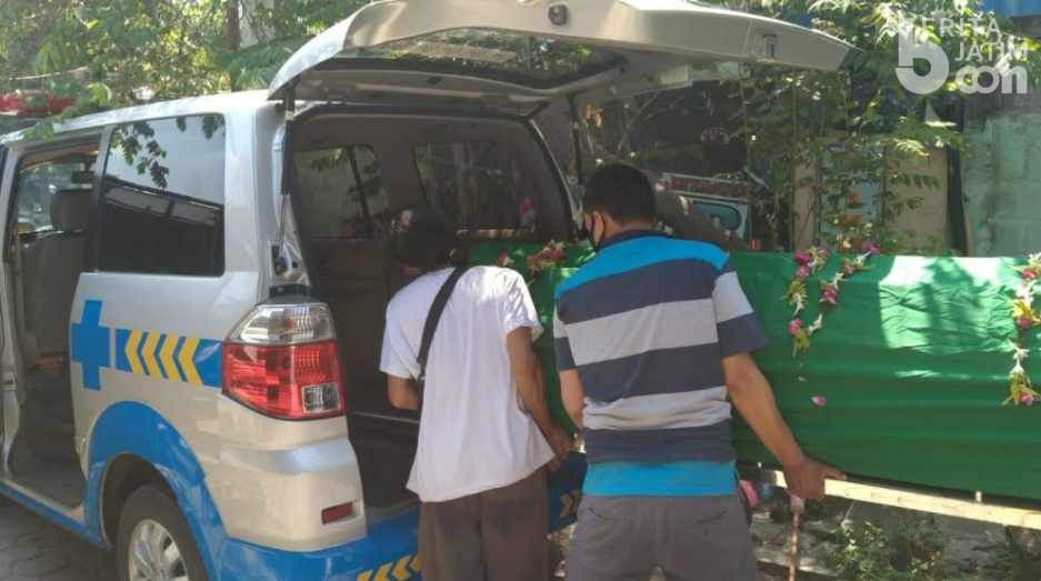 Ini Cerita Sopir Ambulan Laznaz LMI Pengantar Jenazah Covid-19