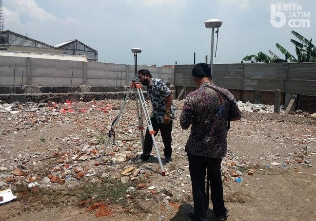 Diduga Serobot Tanah, 88 KK Warga Sidokumpul Gresik Terancam Digusur