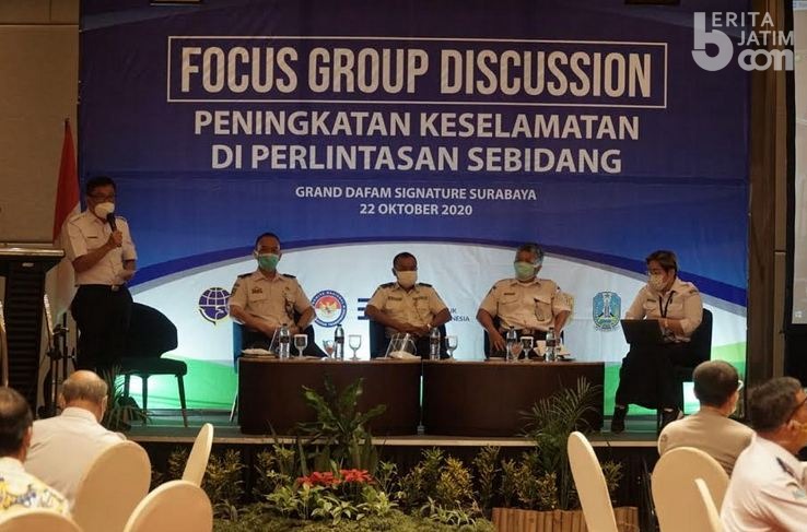 Tingkatkan Keselamatan di Perlintasan, KAI Bersama KNKT Gelar FGD