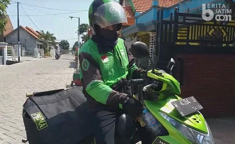 Orderan Dangdut Sepi, Penabuh Gendang Ini Pindah Jadi Ojol