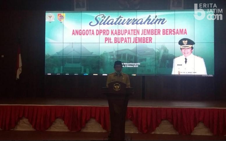 Cairkan Kebekuan, Plt Bupati Undang 50 Anggota DPRD Jember ke Pendapa