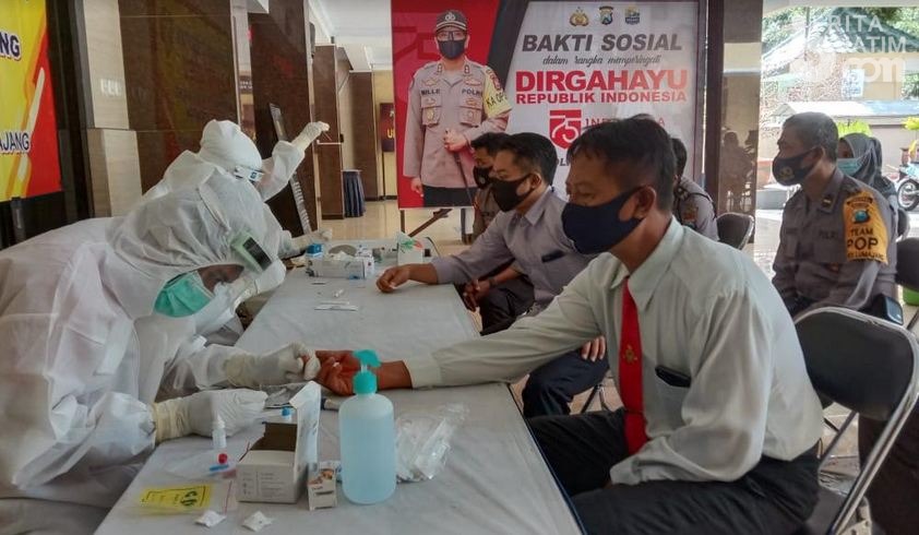 Cegah Persebaran Covid, Anggota Polres Lumajang Rapid Test Rutin