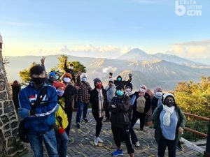 Gunung Bromo Kembali Dibuka, Wisatawan Tak Boleh Bebas ke Semua Lokasi