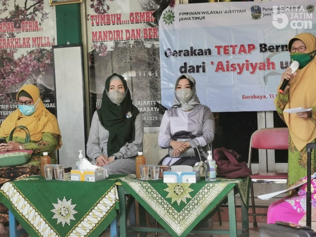 Lita Machfud Arifin Apresiasi Gerakan Aisyiyah Tetap Bermasker
