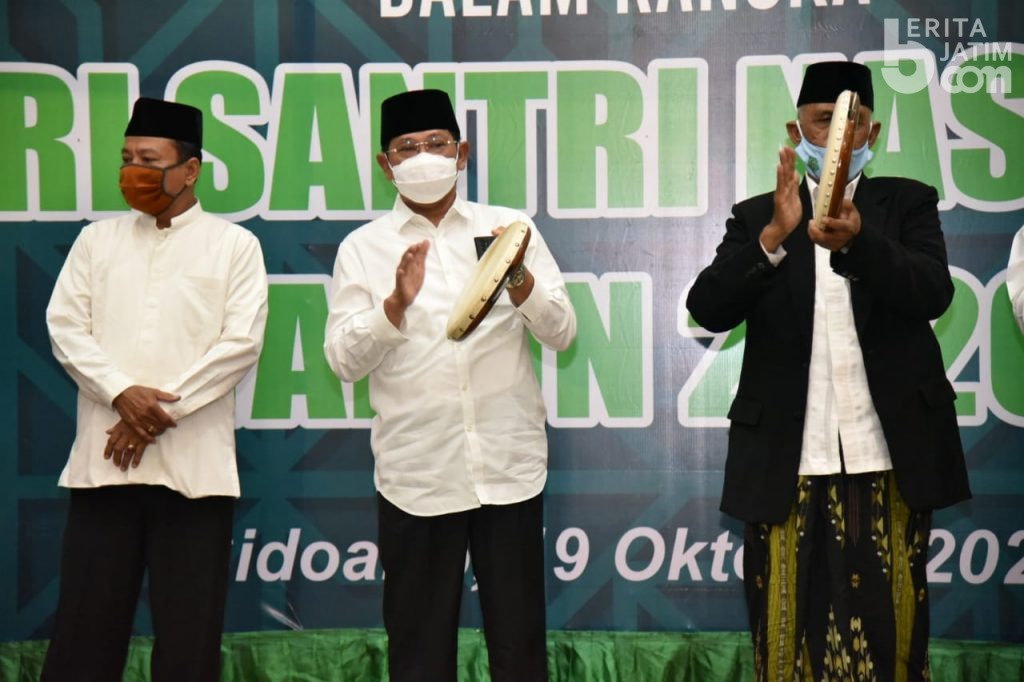 Bersama Jamaah Ishari, Pj Bupati Hudiyono Doakan Sidoarjo Segera Zona Kuning