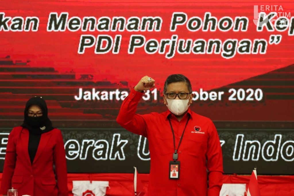 Hasto dan Risma Sampaikan Komitmen PDIP Ajak Indonesia Serius Laksanakan Gerakan Menanam
