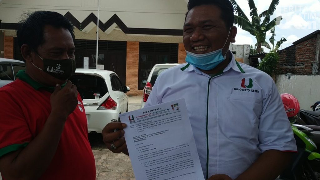 Tim Pemenangan Mas Pung – Mbak Titik Sampaikan Surat Keberatan ke Bawaslu Kabupaten Mojokerto