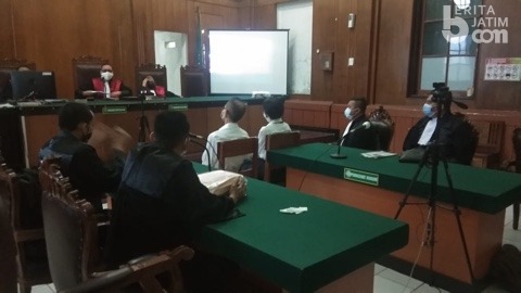 Hakim Meminta Sidang Penipuan Jual Beli Tanah Fiktif Dilanjutkan