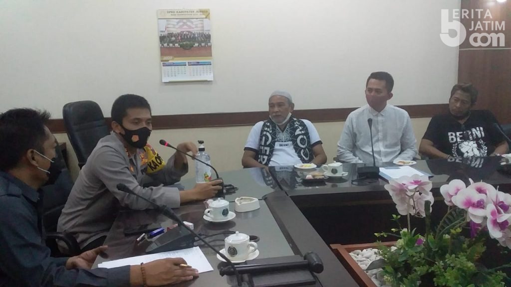 Berni Ajak Kapolres Jember Bangun Akademi Sepak Bola