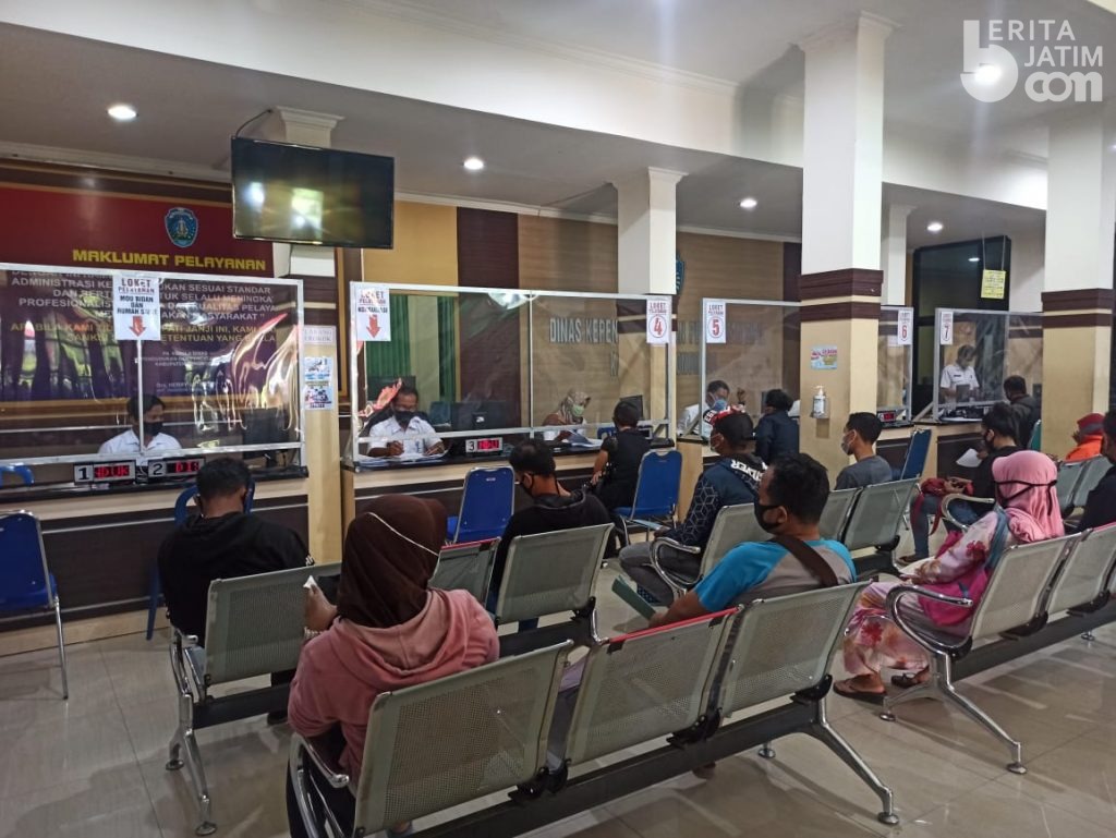 Perekaman KTP-el Pemilih Pemula di Ponorogo di Luar Target