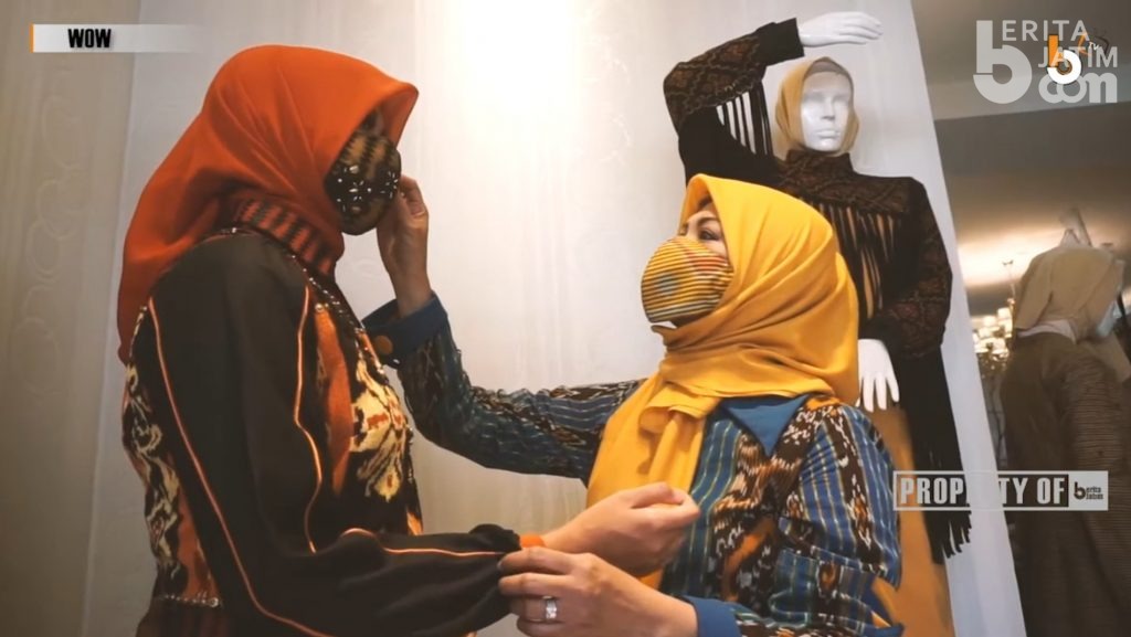 Kisah Desain Batik Kelas Atas Level Global Karya Arek Suroboyo