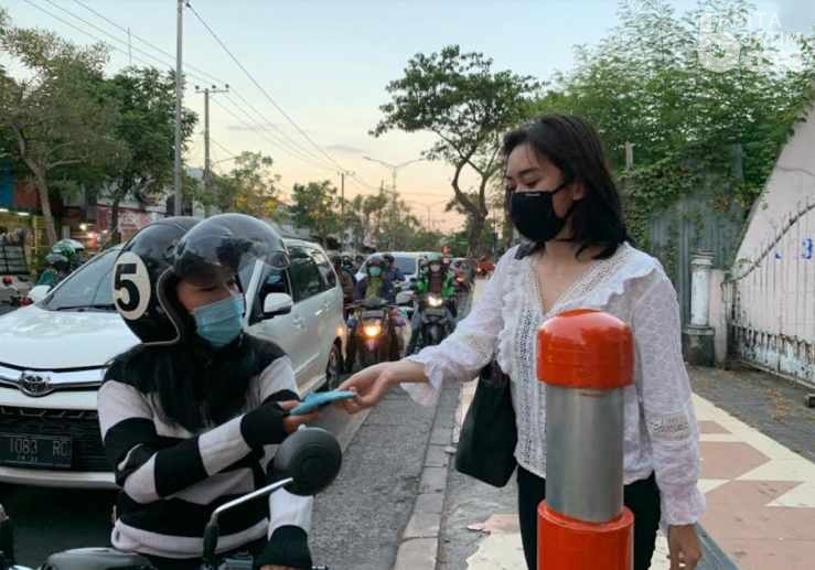 TMP Surabaya Gelar Aksi Simpatik Bagi Masker dan Tolak Politik Uang