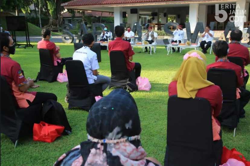 Relawan Covid-19, Mereka Datang Lebih Dekat