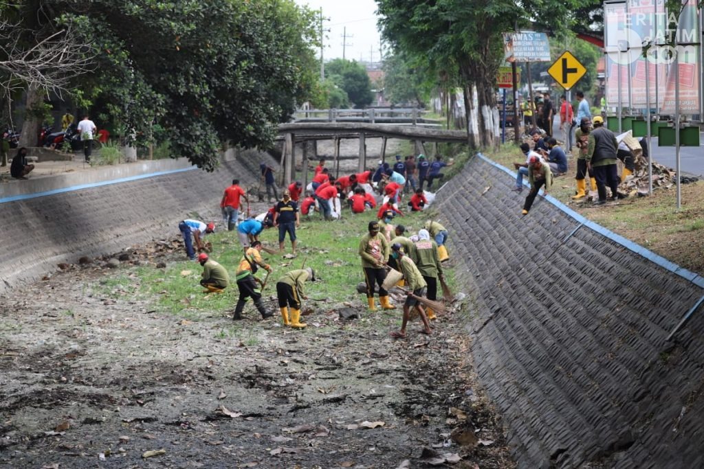 Sambut Musim Hujan, Bupati Jombang Canangkan ‘Resik Kaliku’
