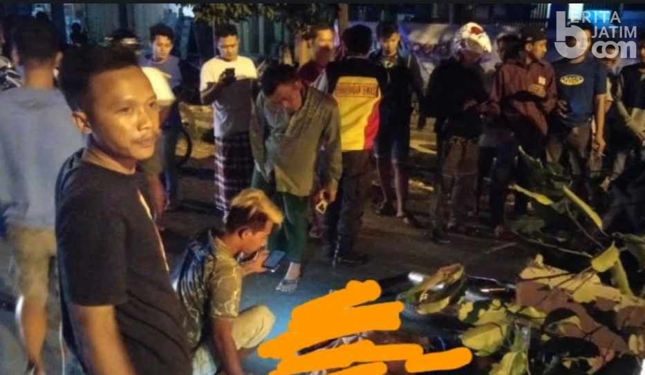 Tabrak Truk Ban Bocor, Pengendara Motor Tua ini Meninggal