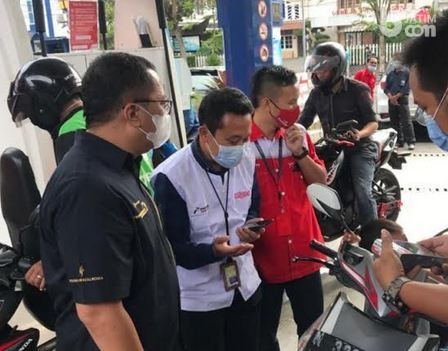 Tinjau Distribusi Energi Secara Langsung, Direksi Pertamina Pastikan Operasional Aman