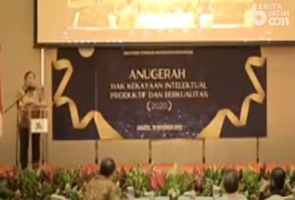 Komitmen Atasi Pandemi Covid-19, Unair Raih Penghargaan