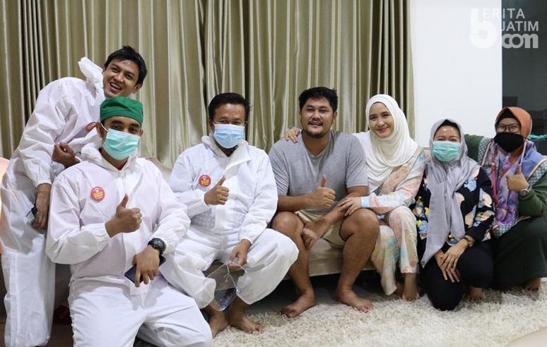 Saat Pandemi Covid-19, Deretan Anak Artis Ini Pilih Sunat di Rumah