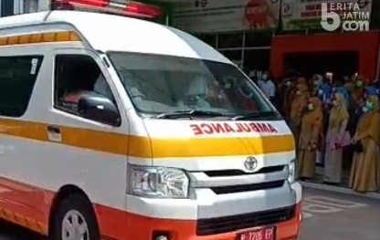 Viral, Video ASN Situbondo Berikan Penghormatan Terakhir pada Bupati Dadang