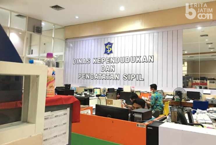 Dispendukcapil Surabaya Gencar Lakukan Perekaman KTP