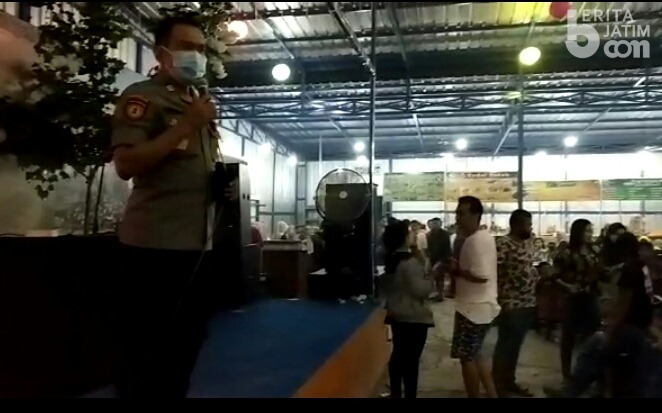 Polisi Bubarkan Live DJ Music di Cafe Kedungrukem Benjeng