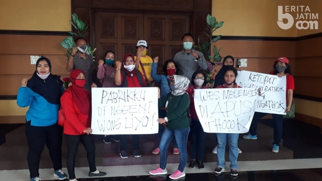 Buruh Pabrik Rokok Sorgum Meradang, Tagih Pesangon Tak Kujung Datang