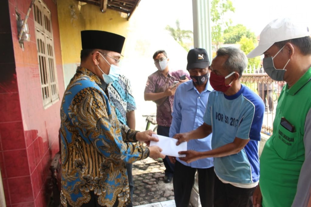 Pj. Bupati Sidoarjo Minta Ada Edukasi Penyebab Kebakaran di Desa Putat Tanggulangin