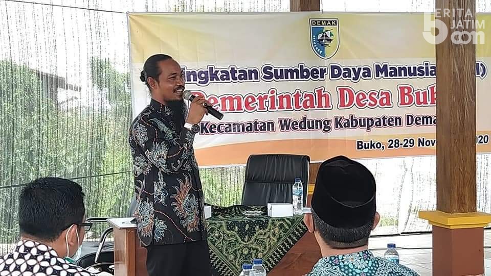 Kades Gondrong Ubah Kampung Miskin Jadi Desa Miliarder