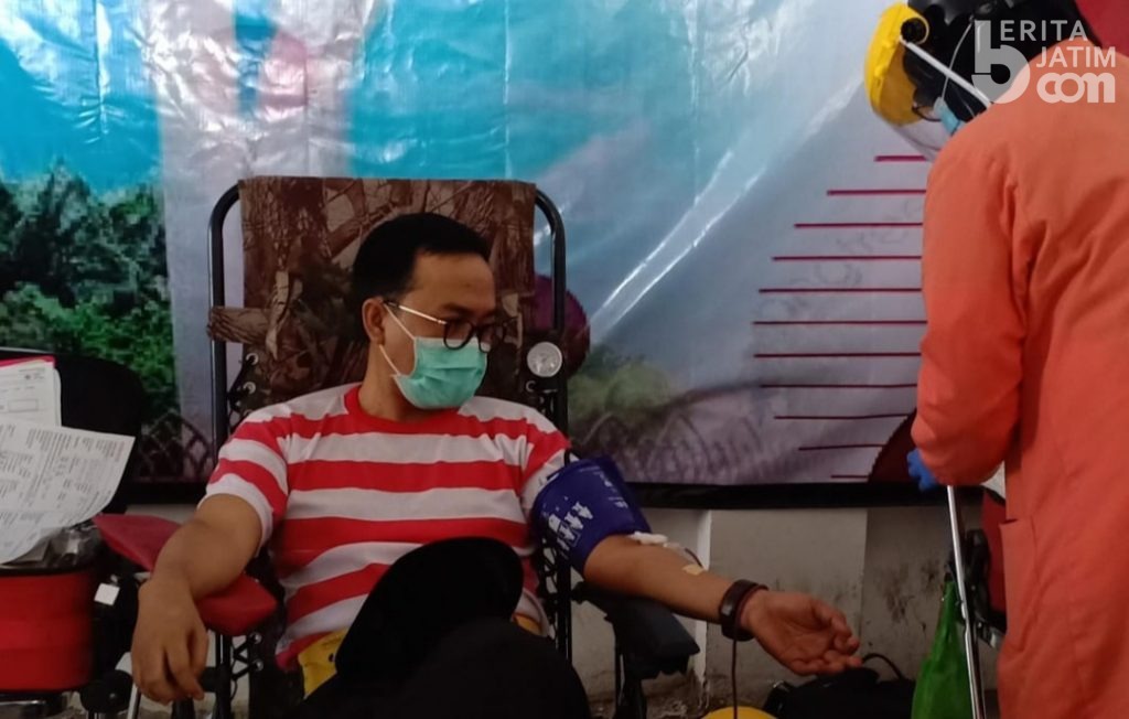 Harjad ke-490 Kabupaten Pamekasan, Bupati Ikut Donor Darah