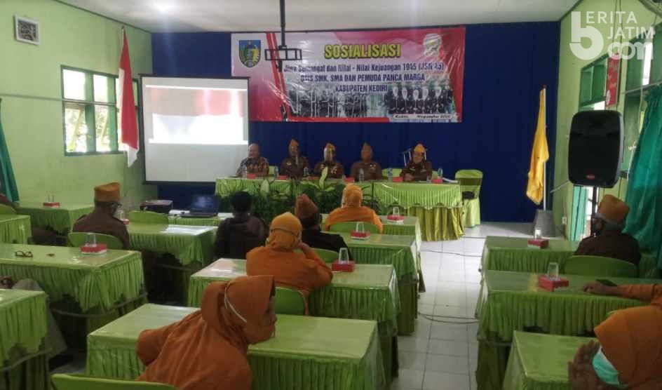 LVRI Kabupaten Kediri Sosialisasi Nilai Juang pada Pengurus OSIS