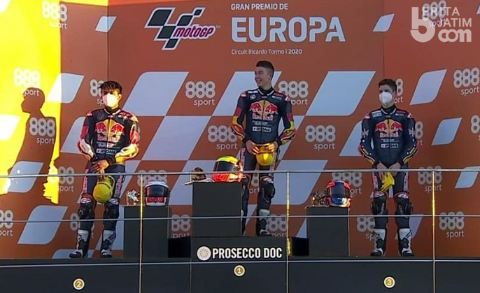 Super Mario Raih Podium Pertama