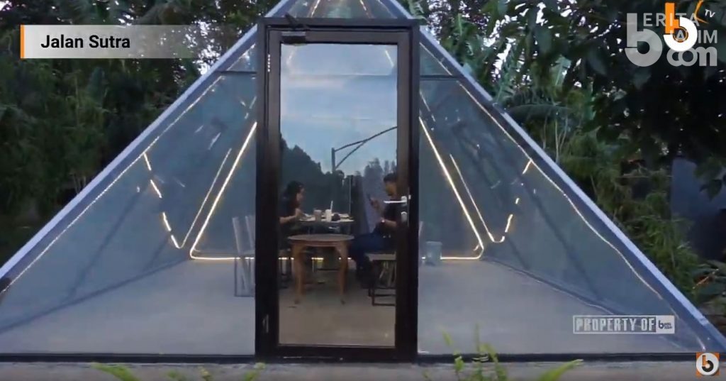 Cafe Unik Ini Ada di Puncak Gunung, Sudah Pernah?
