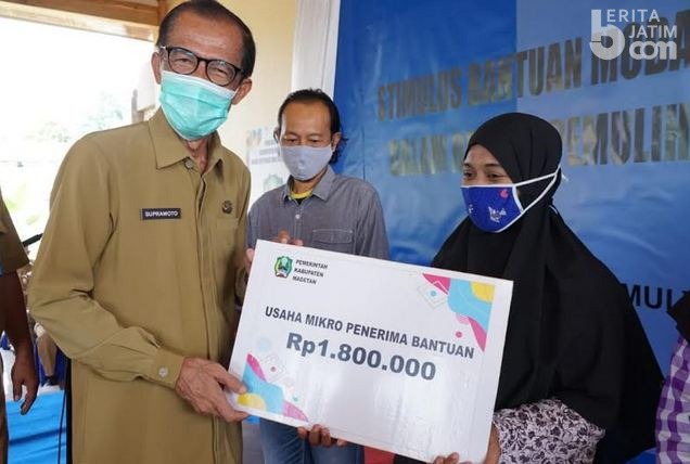Stimulus UMKM, Pemkab Magetan Beri Bantuan Modal Usaha
