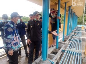 Bupati Sampang Tinjau Pompa Penyedot Banjir