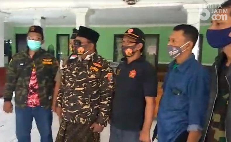Banser Datangi Kantor Kecamatan Buduran