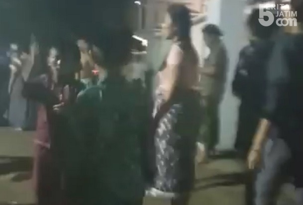 Polisi Gerebek Rumah Terduga Bandar Narkoba di Sokobanah