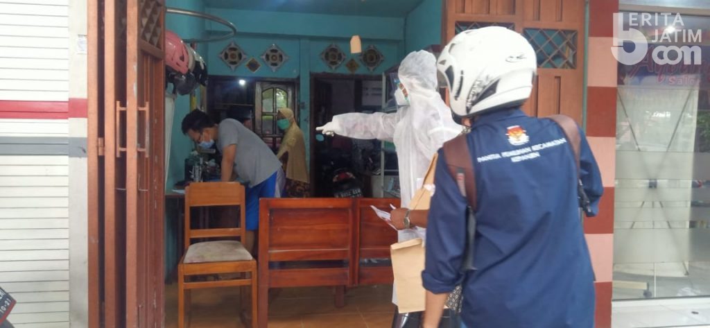 Keluarga Pasien Covid-19 Gunakan Hak Pilih di Pilbup Malang