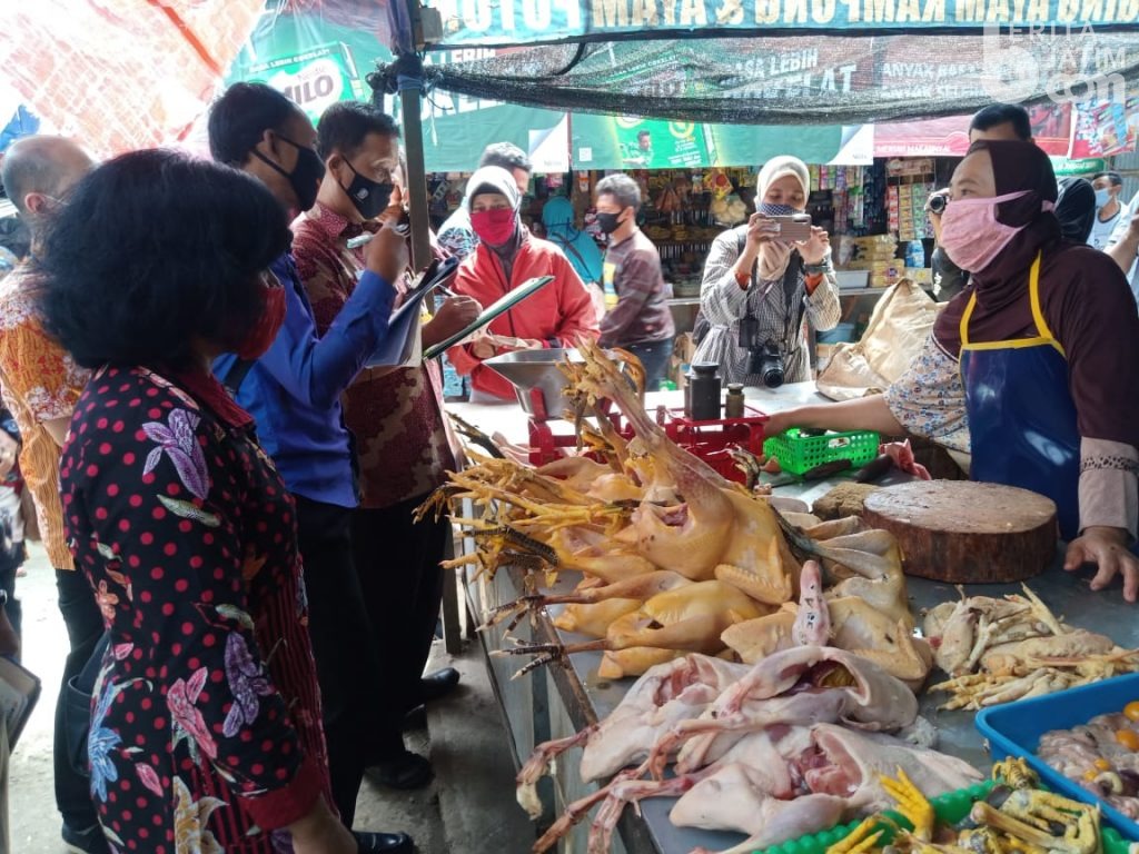 Harga Bahan Pangan Melonjak Jelang Nataru, TPID Kota Kediri Sidak Pasar Tradisional