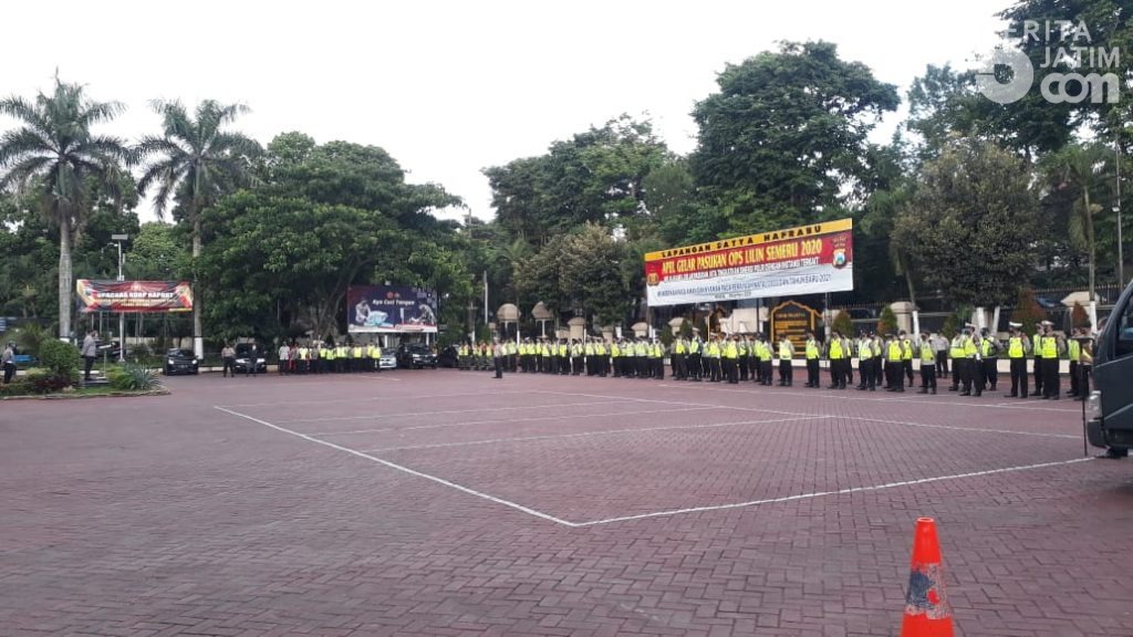 Ratusan Personel Gabungan Amankan Perayaan Natal