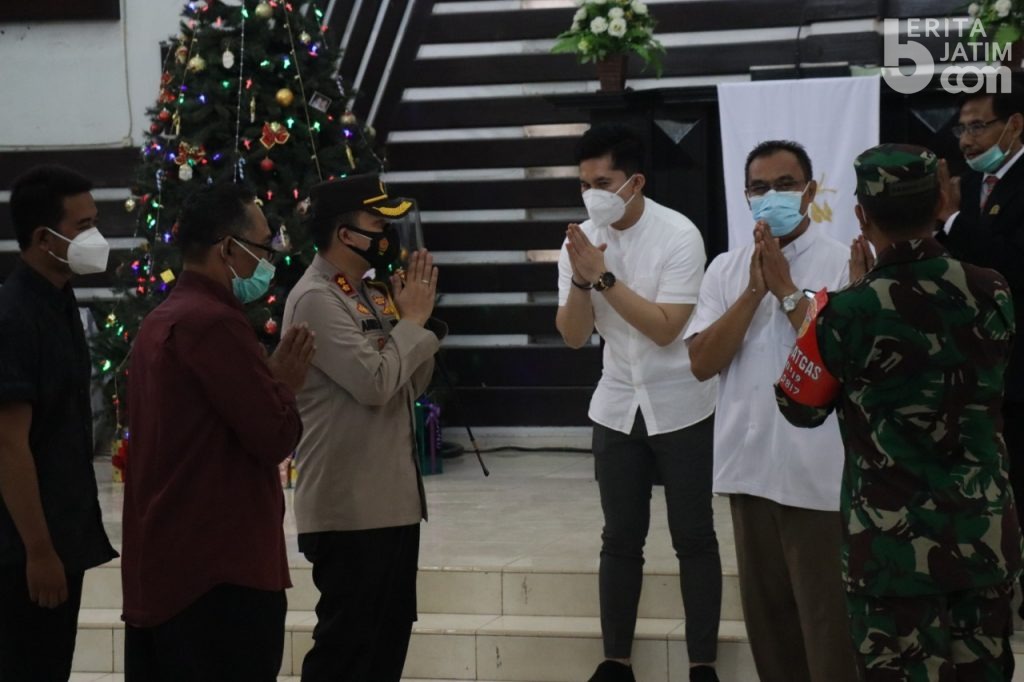 Dandim dan Kapolres Gresik Cek Pengamanan Perayaan Natal